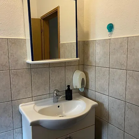 La Bocca - Airport, Parking, Ac, Bidet, Coffee Machine, Ps3