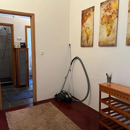 Apartment La Bocca Apartment - Sarajevo Airport, Private Parking, 2 Acs Sarajevo