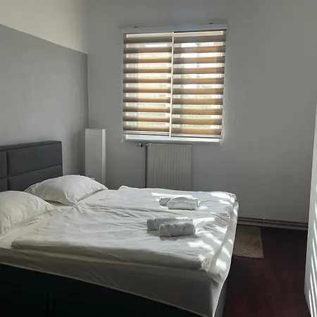 La Bocca Apartment - Sarajevo Airport, Private Parking, 2 Acs Apartment