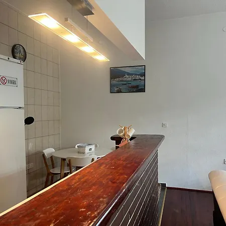 La Bocca - Airport, Parking, Ac, Bidet, Coffee Machine, Ps3 Apartment Sarajevo