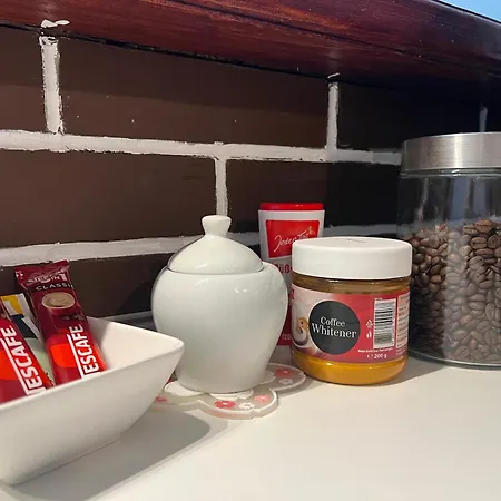 La Bocca - Airport, Parking, Ac, Bidet, Coffee Machine, Ps3 Daire